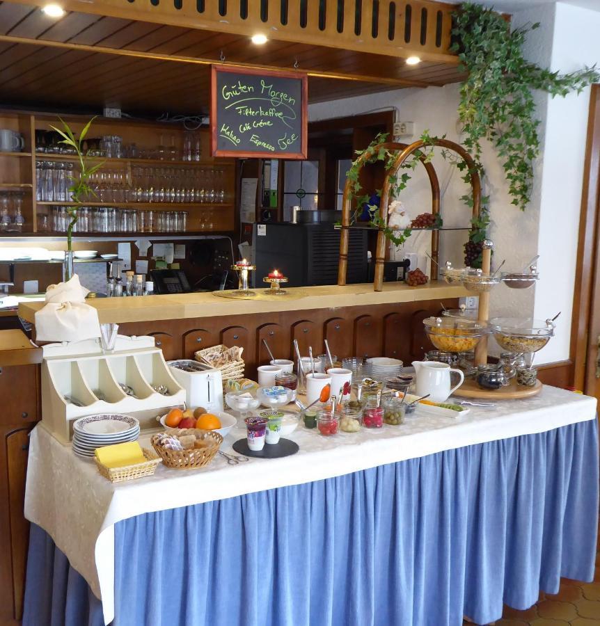 Pension Gasthof Zum Lamm Bischofsheim an der Rhön Exterior foto