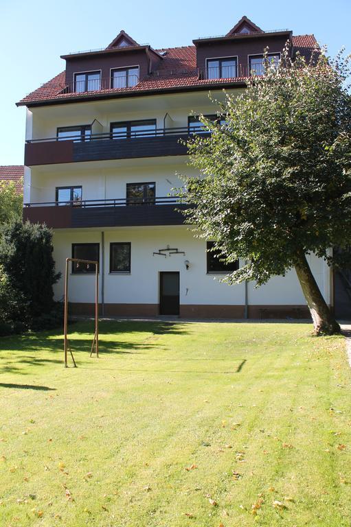 Pension Gasthof Zum Lamm Bischofsheim an der Rhön Exterior foto